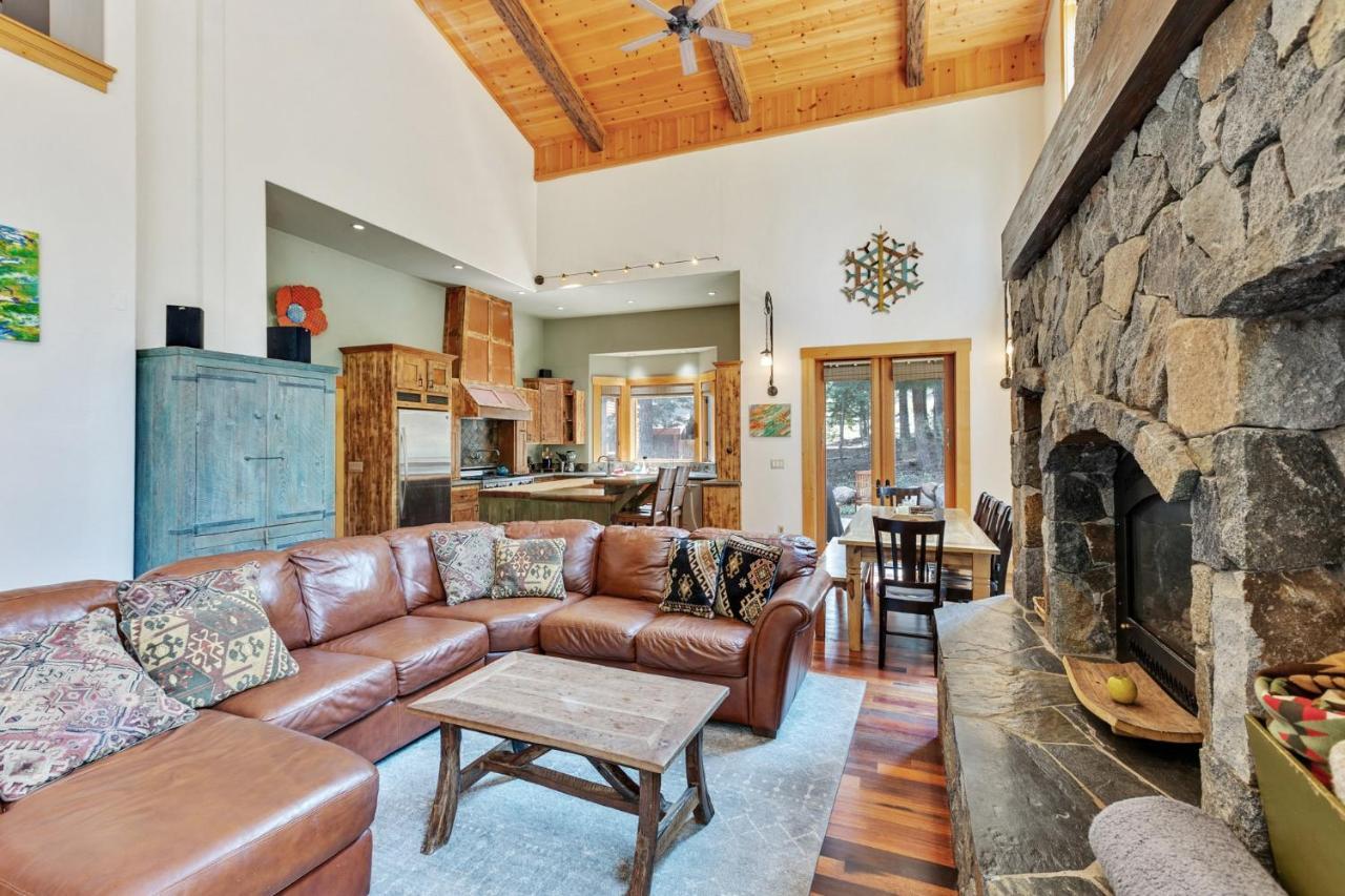 Bear Meadows Lodge - Hot Tub - Tahoe Donner Home Truckee Bagian luar foto