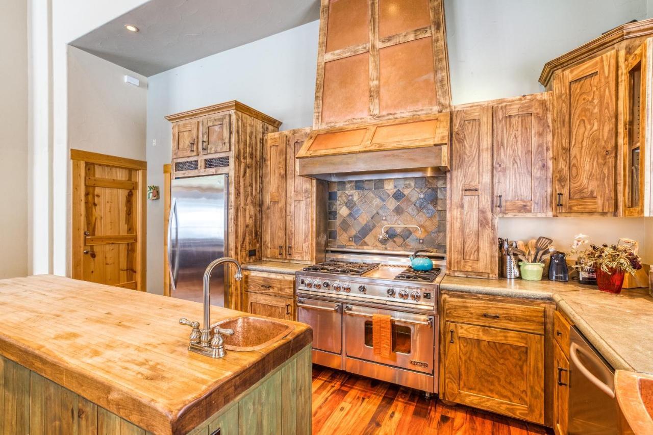 Bear Meadows Lodge - Hot Tub - Tahoe Donner Home Truckee Bagian luar foto
